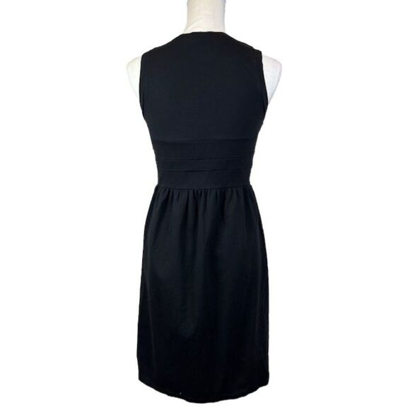 Theory Sleeveless Dress Black Fitted Seamed Bodice Pintuck Skirt Side Zip Size 4 - Picture 5 of 12